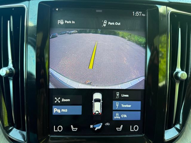 Used 2018 Volvo XC60 T5 Inscription w/ Convenience Package AWD/4WD image 11