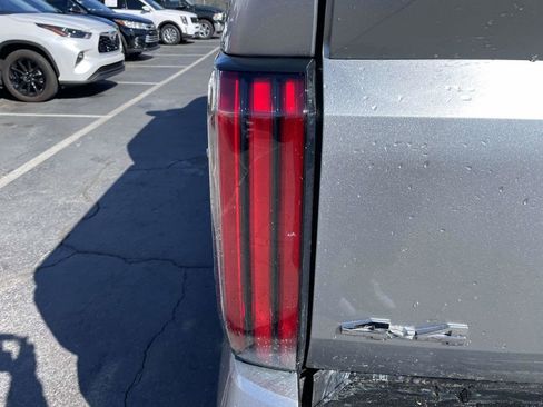 Used 2023 Toyota Tundra Capstone AWD/4WD image 17
