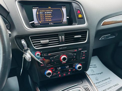 Used 2016 Audi Q5 2.0T Premium image 31