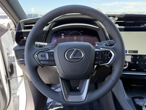 New 2026 Lexus RZ 350e 2WD image 21