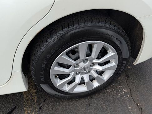 Used 2014 Nissan Altima 2.5 S FWD image 14