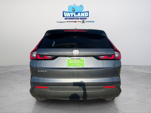 Used 2025 Honda CR-V EX image 4