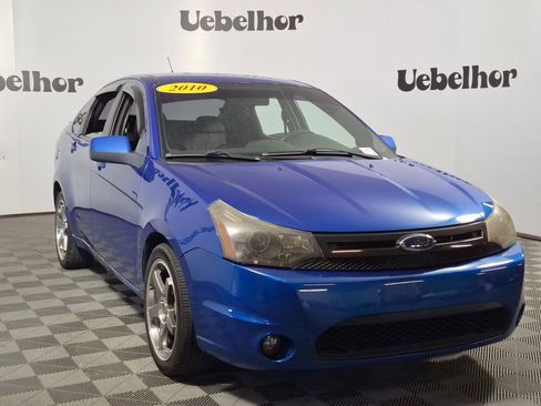 Used 2010 Ford Focus SES FWD image 1