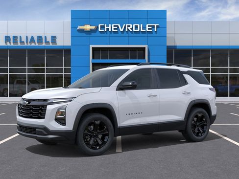 New 2026 Chevrolet Equinox LT AWD/4WD image 2