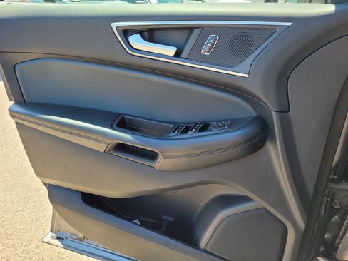 Certified 2022 Ford Edge SEL w/ Sport Appearance Package image 22