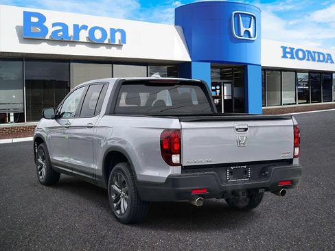 Used 2023 Honda Ridgeline Sport image 4