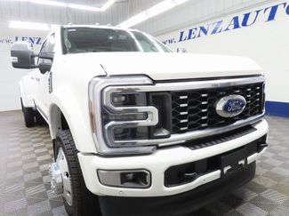 Used 2025 Ford F450 Platinum w/ Platinum Plus Package video 3