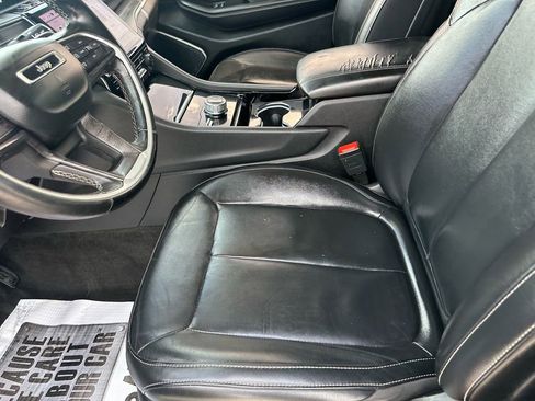 Used 2021 Jeep Grand Cherokee L Limited image 36