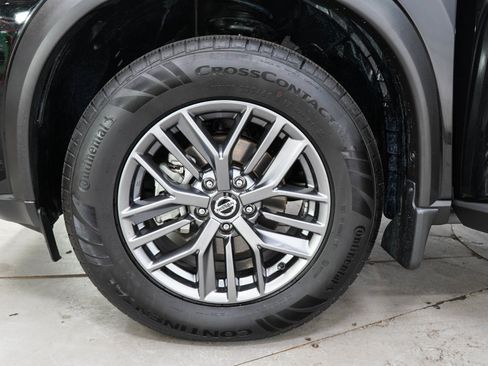 Used 2021 Nissan Rogue S AWD/4WD image 28