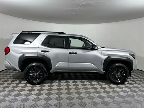 Certified 2025 Toyota 4Runner SR5 image 4