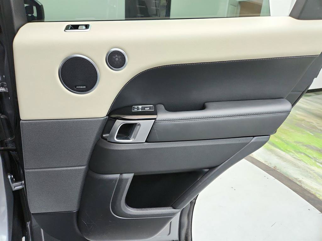 Used 2021 Land Rover Range Rover Sport HSE Silver Edition AWD/4WD image 31