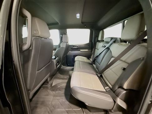 Used 2023 Chevrolet Silverado 1500 ZR2 w/ Technology Package image 23