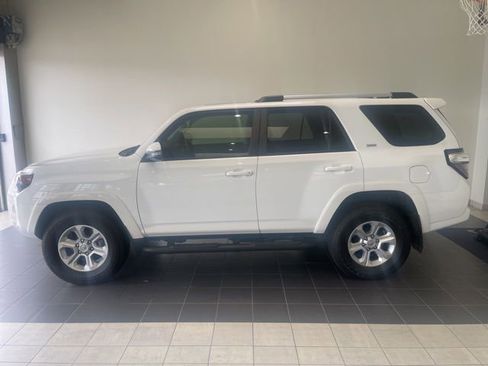 Used 2022 Toyota 4Runner SR5 Premium w/ Moonroof Package image 1