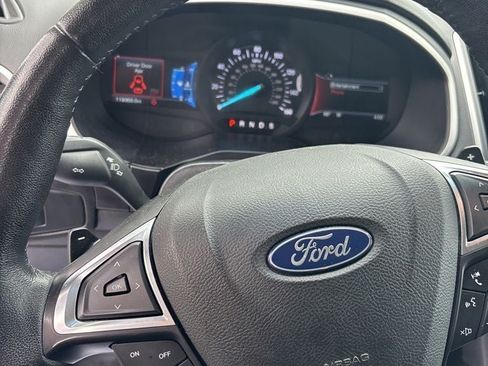 Used 2018 Ford Edge SEL w/ Equipment Group 201A AWD/4WD image 13