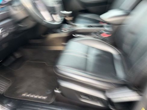 Used 2019 Ford Ranger Lariat w/ Equipment Group 501A Mid image 13