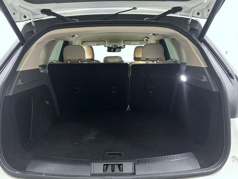 Used 2023 Lincoln Corsair AWD image 21