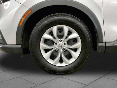 Used 2024 Honda CR-V LX image 11