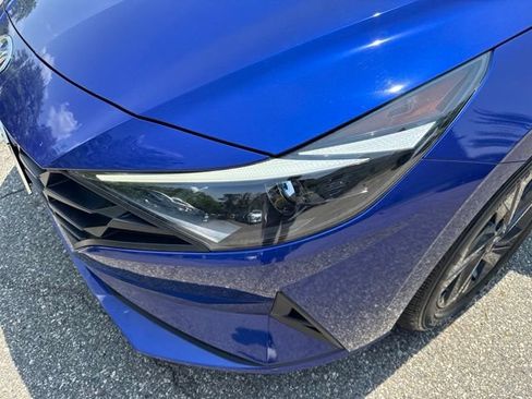 Used 2023 Hyundai Elantra SEL FWD image 27