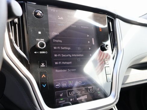 Used 2025 Subaru Outback Premium image 35