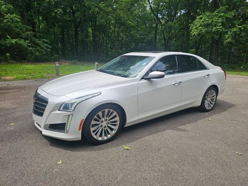 Used 2015 Cadillac CTS Luxury RWD image 4