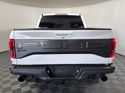 Used 2018 Ford F150 Raptor w/ Equipment Group 802A Luxury AWD/4WD image 6