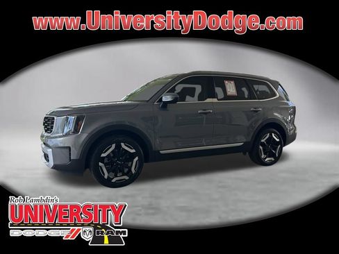 Used 2025 Kia Telluride S AWD/4WD image 1