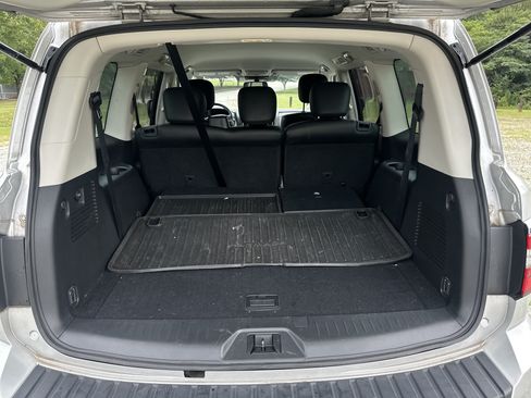 Used 2023 Nissan Armada SV w/ Cargo Package AWD/4WD image 18
