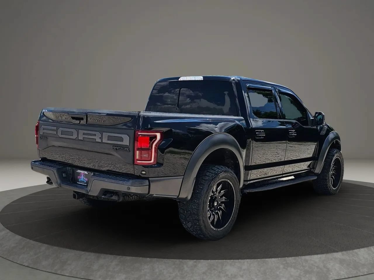 Used 2019 Ford F150 Raptor w/ Equipment Group 802A Luxury AWD/4WD image 12