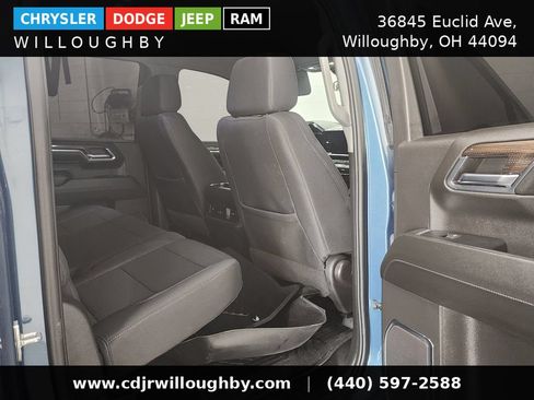 Used 2024 Chevrolet Silverado 1500 LT Trail Boss w/ Convenience Package II AWD/4WD image 37