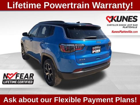 Used 2025 Jeep Compass Limited AWD/4WD image 7