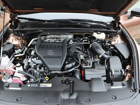 Used 2025 Toyota Crown Platinum image 16