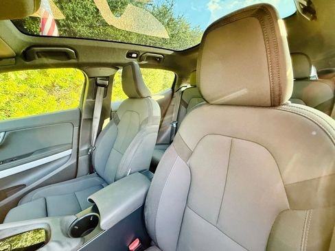 Used 2021 Polestar Polestar 2 image 62