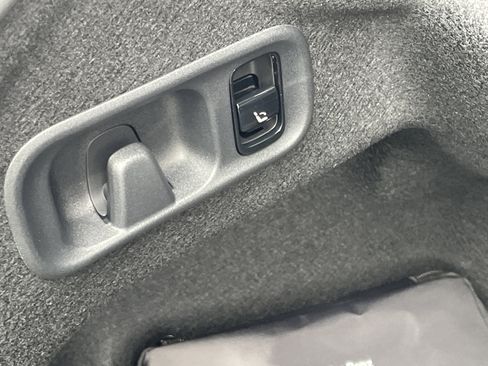 New 2026 Mercedes-Benz C 300 4MATIC Sedan image 10