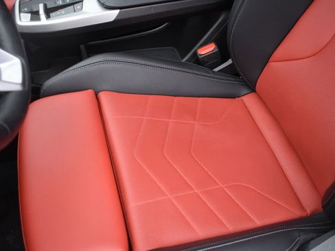 Used 2025 BMW X1 xDrive28i image 12