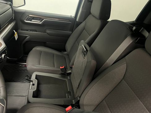 New 2026 Chevrolet Silverado 1500 LT w/ Z71 Off-Road Package image 24