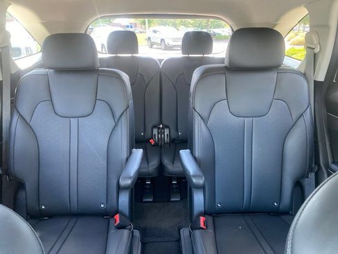 Used 2023 Kia Sorento EX AWD/4WD image 34