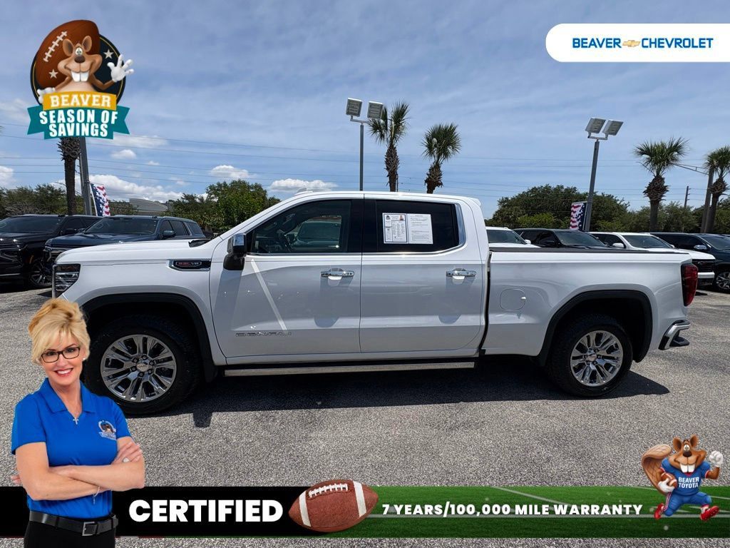 Used 2024 GMC Sierra 1500 Denali w/ Technology Package AWD/4WD image 3