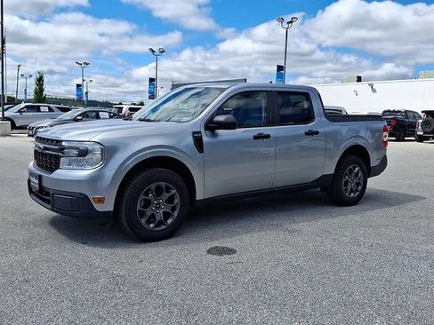 Used 2022 Ford Maverick XLT FWD image 6