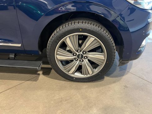 Used 2018 Lincoln Navigator Reserve w/ Technology Package image 47