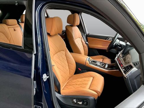 Used 2024 BMW X5 sDrive40i w/ Executive Package RWD image 8