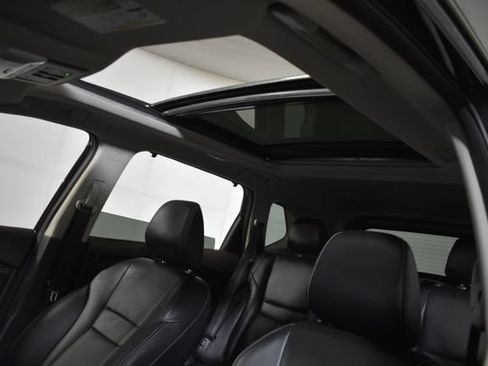Certified 2023 Nissan Rogue SL w/ SL Premium Package AWD/4WD image 41