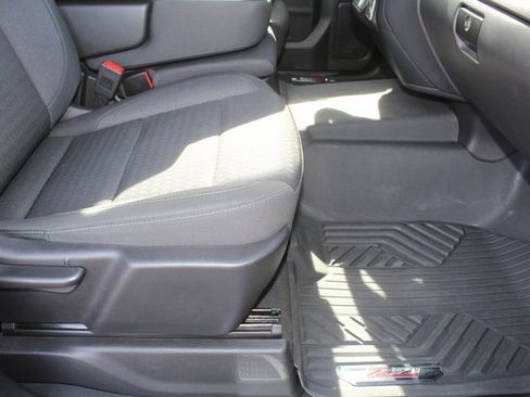 Used 2024 Chevrolet Silverado 1500 Custom Trail Boss image 14