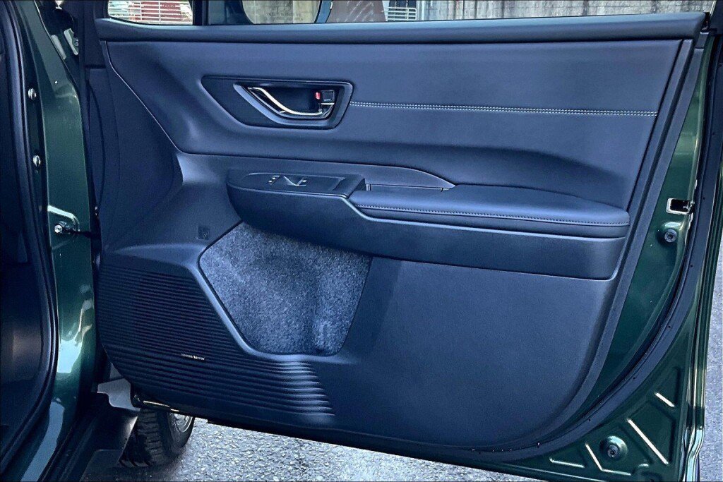 Certified 2026 Subaru Outback Touring AWD/4WD image 14