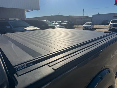 Used 2014 Ford F150 Platinum image 13