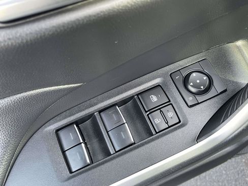 Used 2023 Toyota RAV4 XLE w/ Convenience Package FWD image 21
