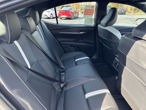 New 2025 Toyota Camry SE w/ Convenience Package FWD image 27