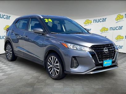 Used 2024 Nissan Kicks SV