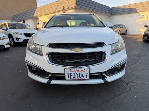 Used 2016 Chevrolet Cruze LT w/ Enhanced Safety Package FWD image 8