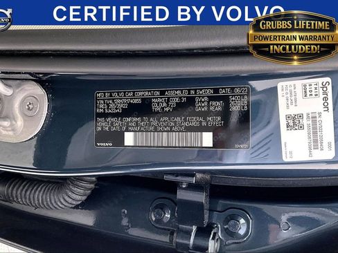 Used 2024 Volvo XC60 B5 Ultimate w/ Protection Package Premier AWD/4WD image 42