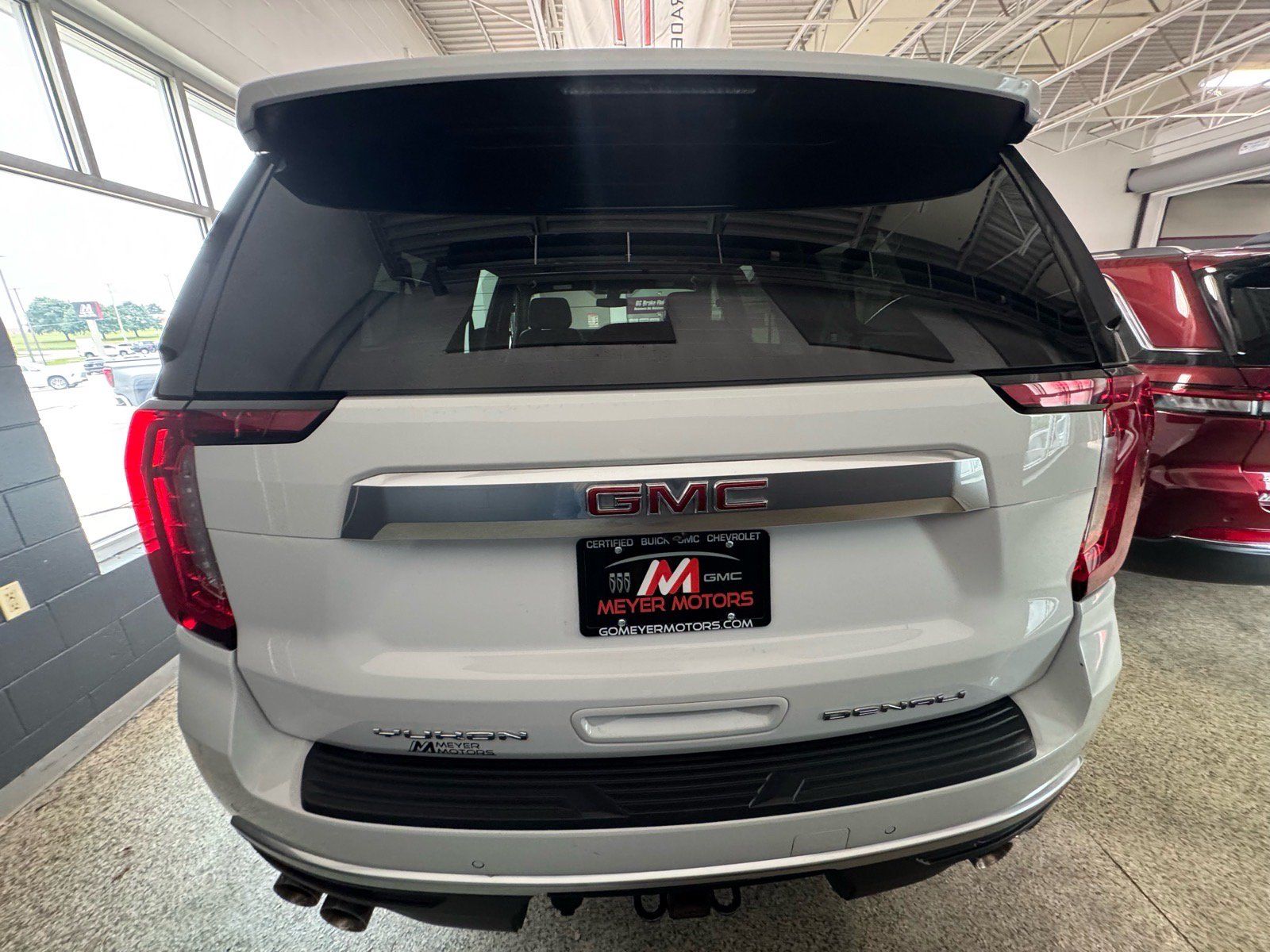 Used 2022 GMC Yukon XL Denali w/ Max Trailering Package AWD/4WD image 6